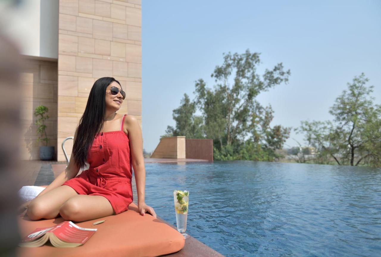 Hotel Courtyard By Marriott Raipur Extérieur photo