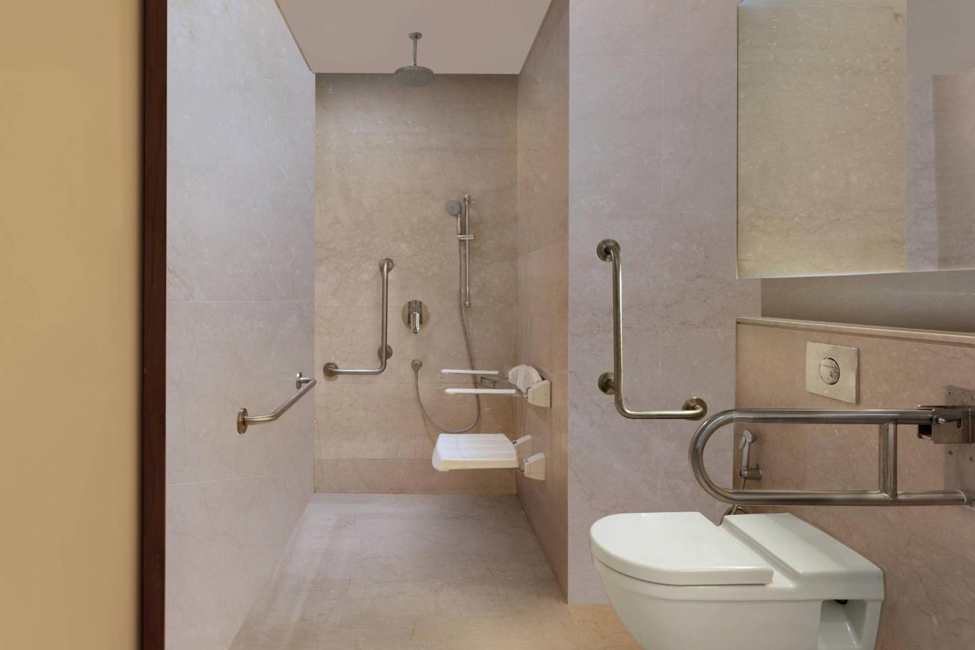 Hotel Courtyard By Marriott Raipur Extérieur photo