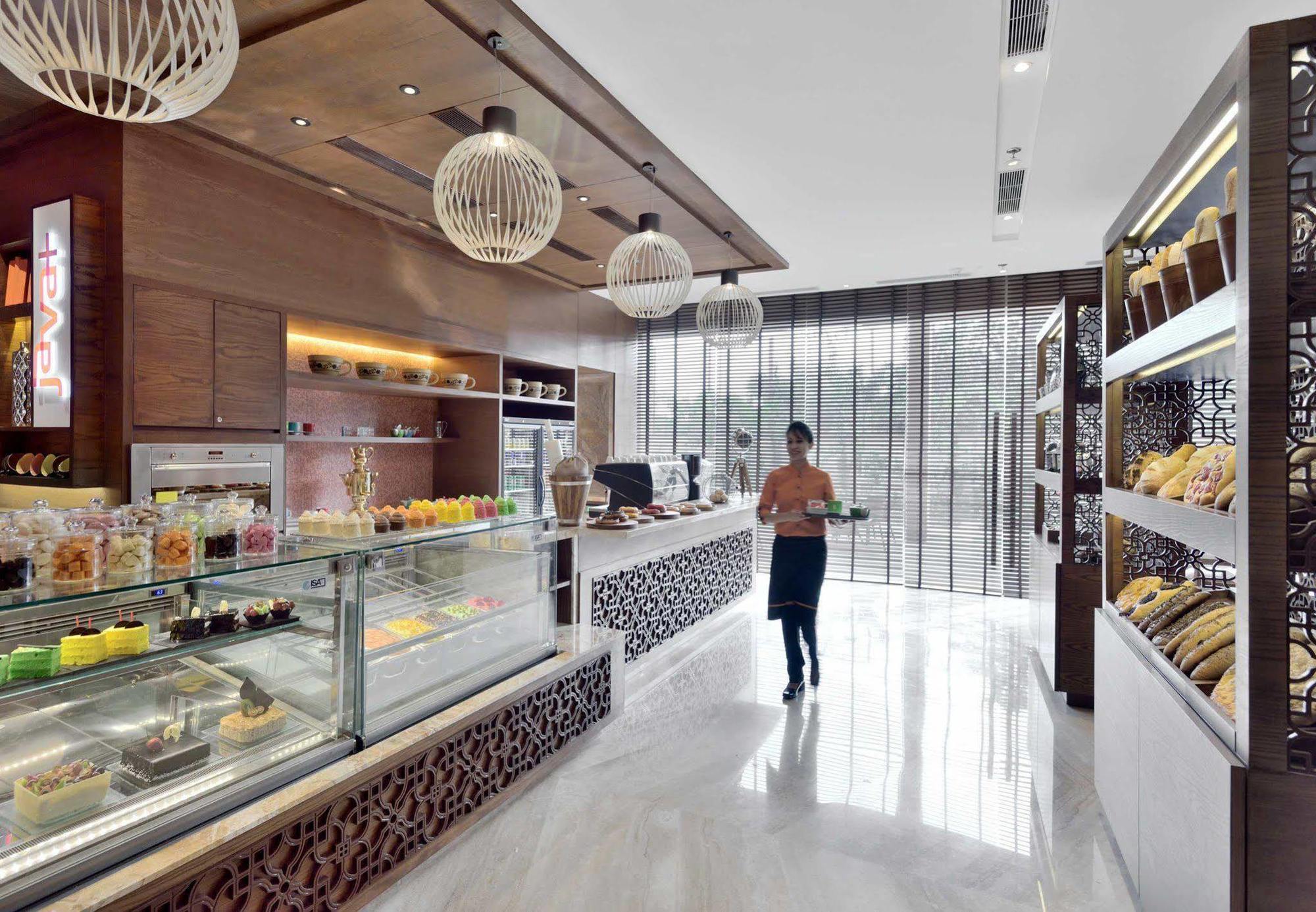 Hotel Courtyard By Marriott Raipur Extérieur photo