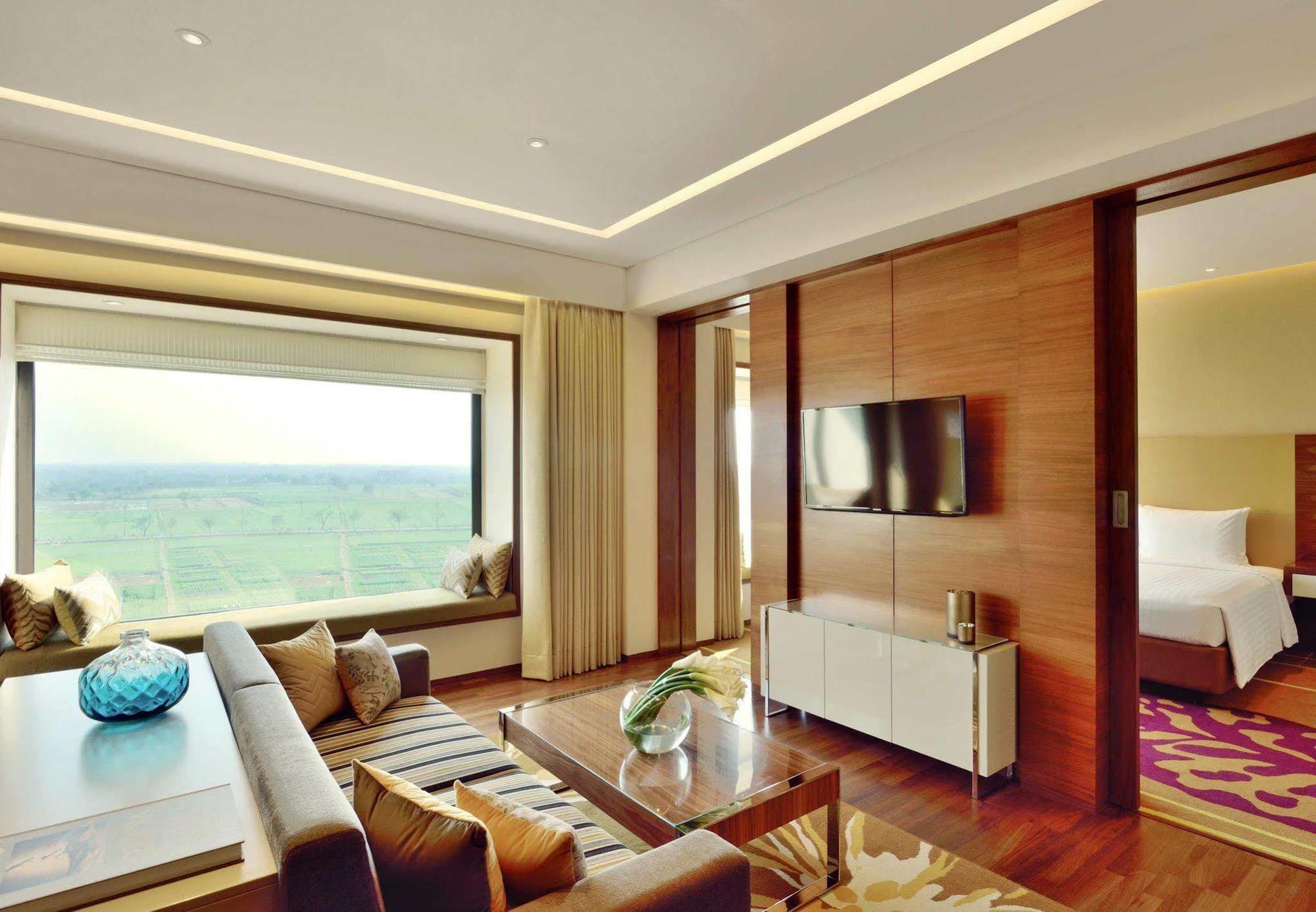 Hotel Courtyard By Marriott Raipur Extérieur photo